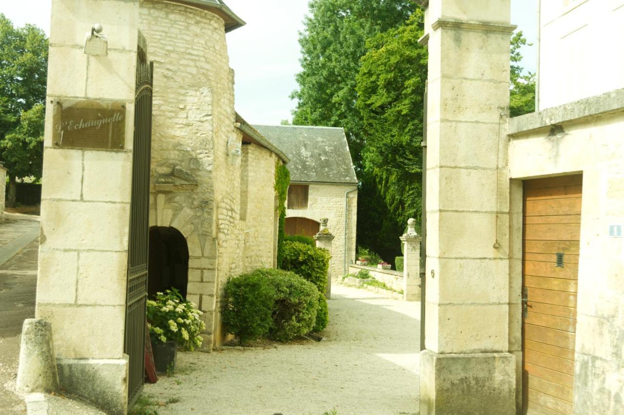 Manoir De L'Echauguette Laignes Exterior foto