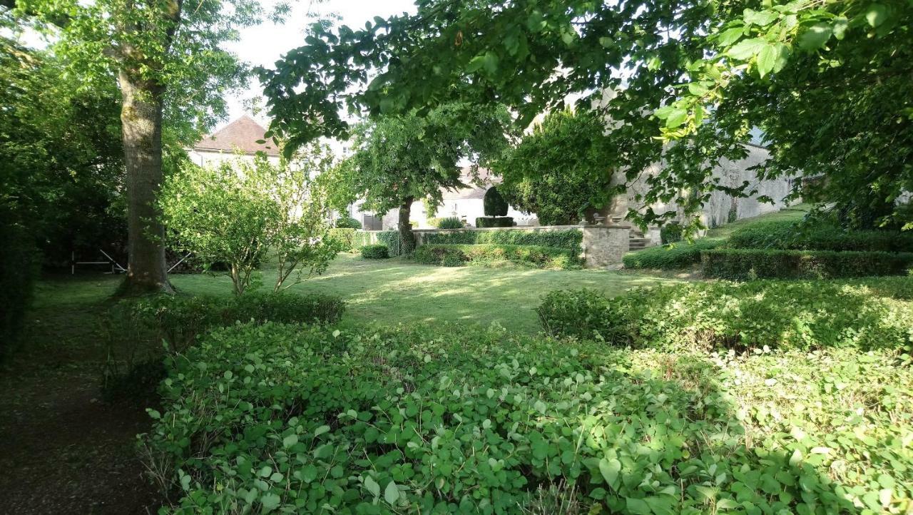 Manoir De L'Echauguette Laignes Exterior foto
